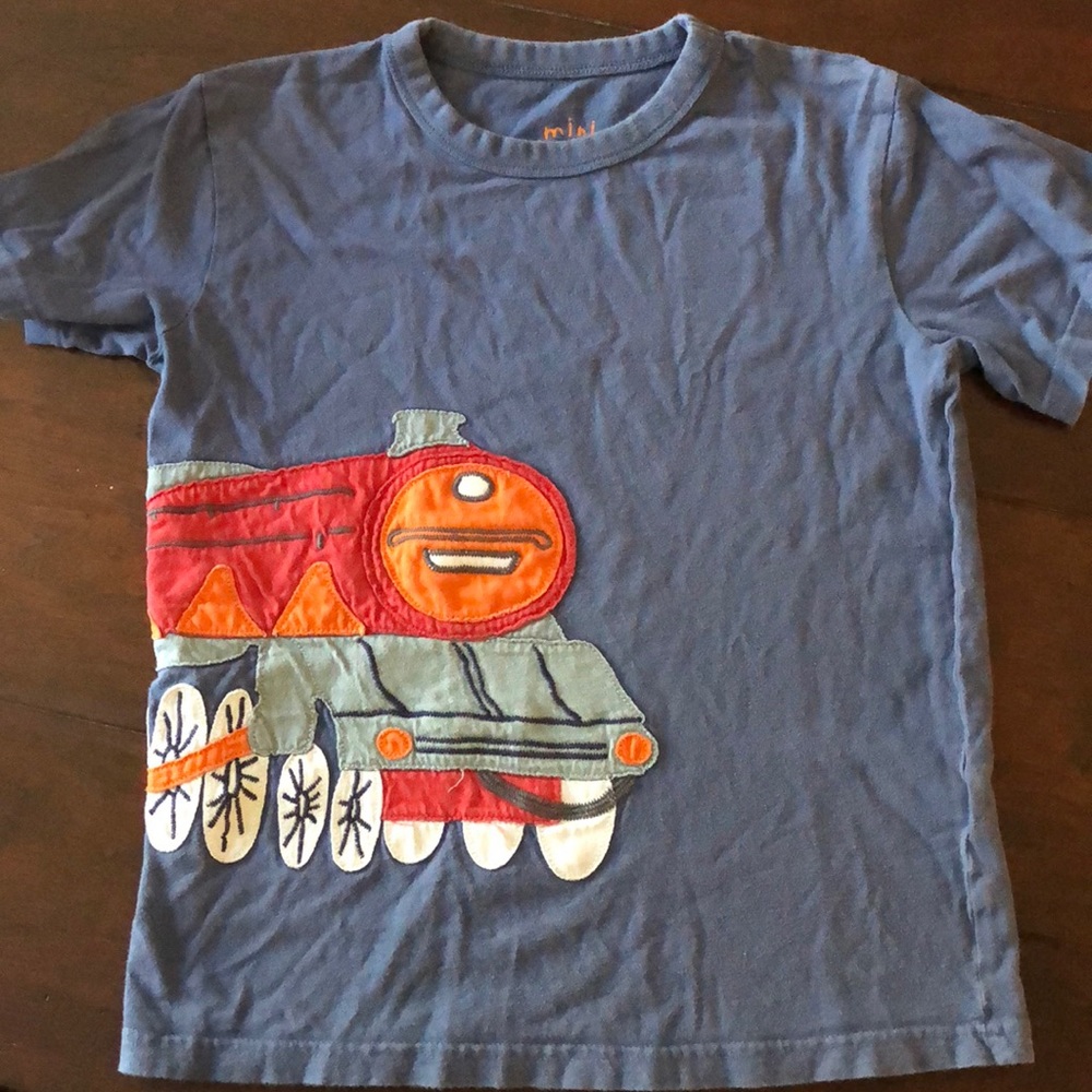 Mini Boden train shirt